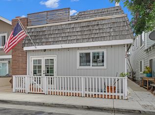 206 Colton St #A, Newport Beach, CA 92663