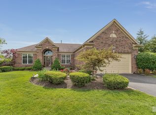 1267 Dorr Dr, Sugar Grove, IL 60554