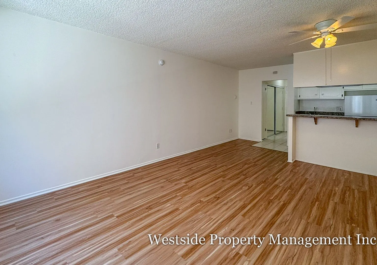 11360 Iowa Ave. — Photo 2