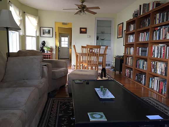 Living room/dining room view 3