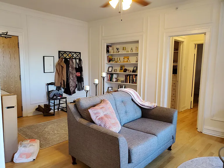 40 East Oak Street — Photo 15
