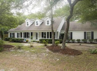 633 Kings River Rd, Pawleys Island, SC 29585