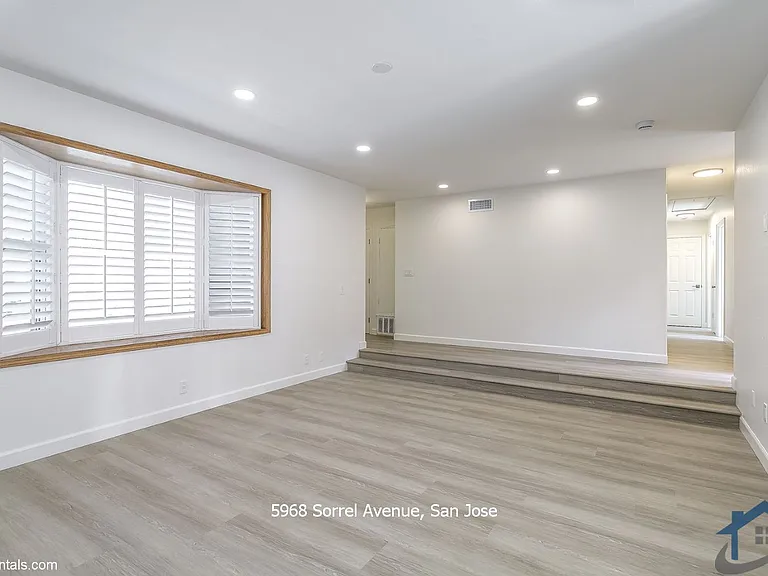 5968 Sorrel Ave — Photo 7