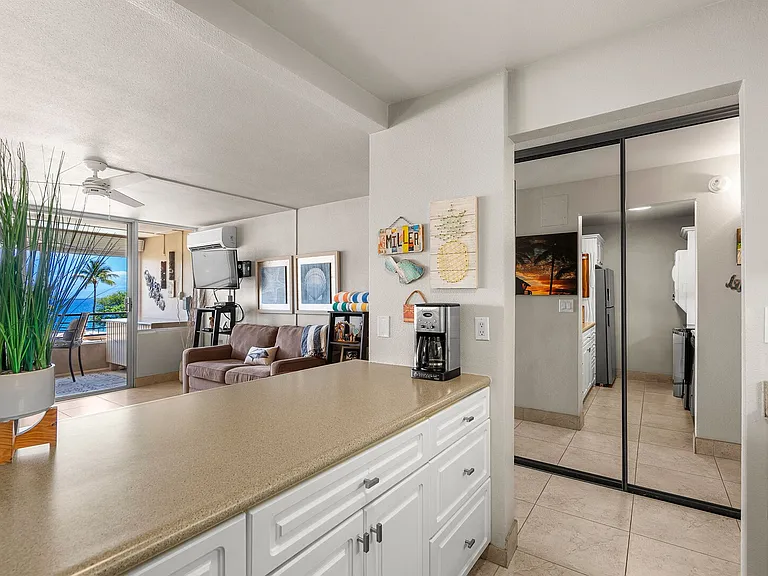 S Kihei Rd — Photo 20