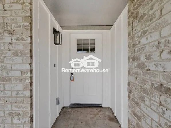 507 S Spring Creek Dr, Richardson, TX 75081