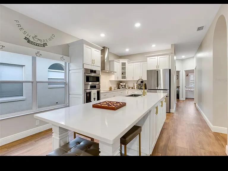 2707 Scarborough Dr — Photo 8