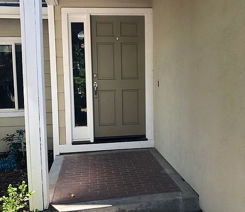 2nd image of 1586 Camden Oaks Ct