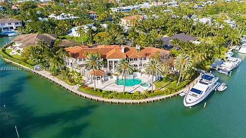 260 Cape Florida Dr Photo 1 260 Cape Florida Dr Photo 1