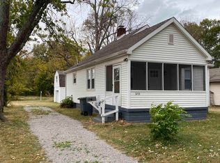3219 S Weinbach Ave, Evansville, IN 47714