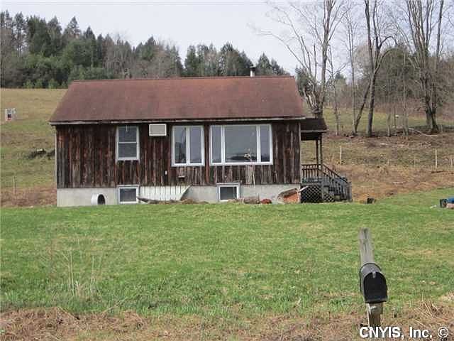 2nd image of 3974-3980 W Cheningo Rd