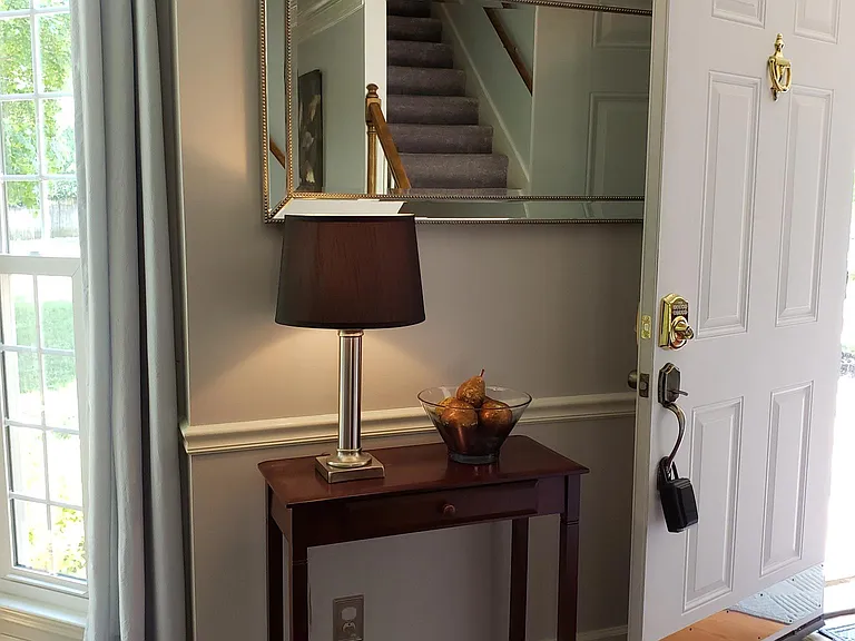 303 W Chownings Ct — Photo 10