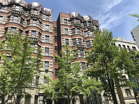 Rented by Sandra Ospina, Licensed Real Estate Broker | media 33