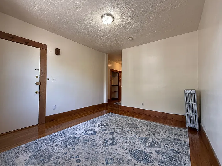 3965 Washington St #3R — Photo 12