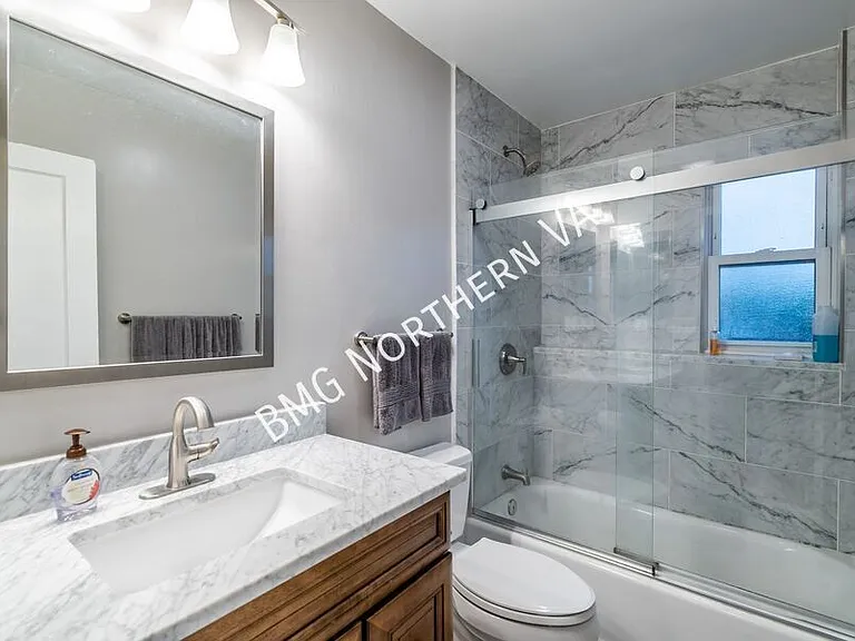 1132 Powhatan St — Photo 14