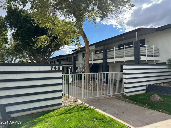 749 E MONTEBELLO Avenue #118, Phoenix, AZ 85014