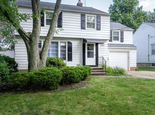 5251 Edenhurst Rd, Cleveland, OH 44124