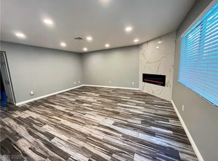 2705 Beaver Creek Ct APT 101, Las Vegas, NV 89117