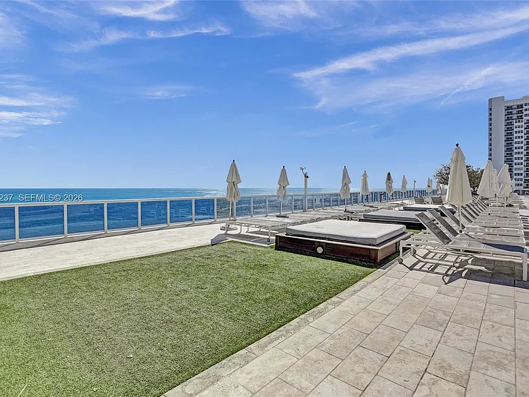 1830 S Ocean Dr #1502 — Photo 41