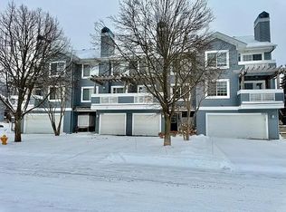 15665 24th Ave N Unit C, Plymouth, MN 55447