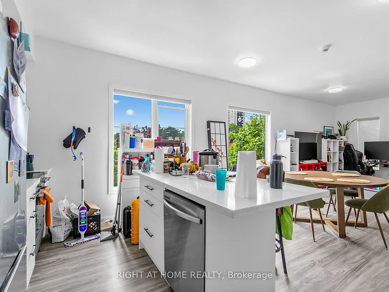 148 Glenlake Ave #7 — Photo 5
