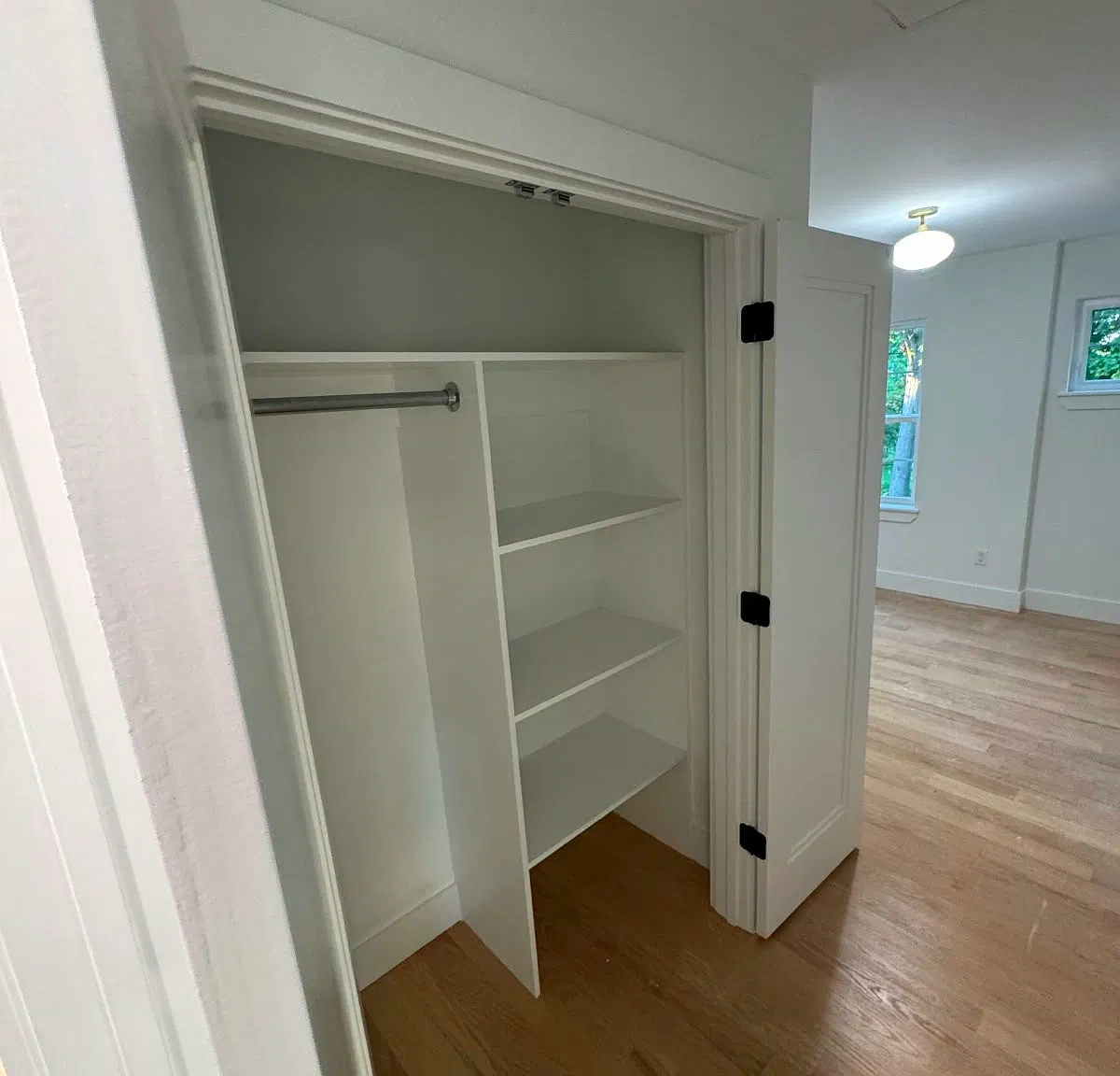 3 bed, 2.5 bath, $4,800 — Photo 4