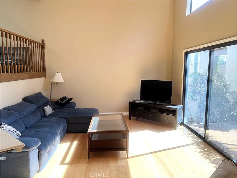 1006 Arcadia Ave #G — Photo 3