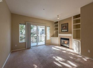 14120 SW Barrows Rd UNIT 3, Tigard, OR 97223