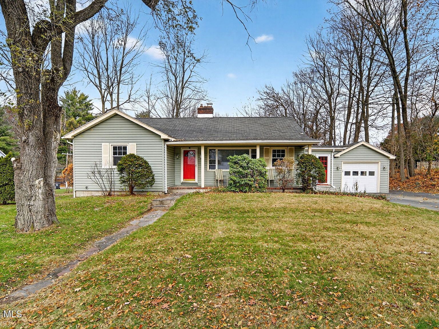 2965 Hillcrest Road, Niskayuna, NY 12309 | Zillow