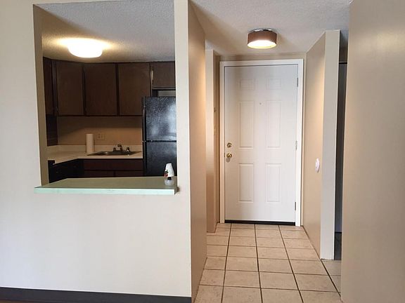 2nd image of 2106 Kanawha Blvd E APT 524