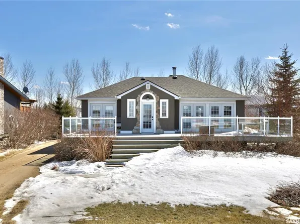 17 Poplar DRIVE, Katepwa Beach, SK S0G 2K0