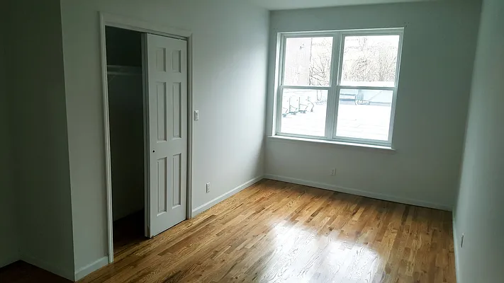 Rented by null | media 27