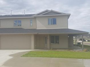 848 Compass Loop, Bismarck, ND 58504
