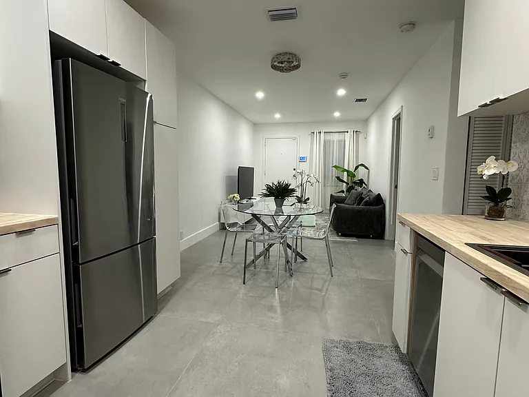 7520 NE 3rd Ave #A — Photo 11