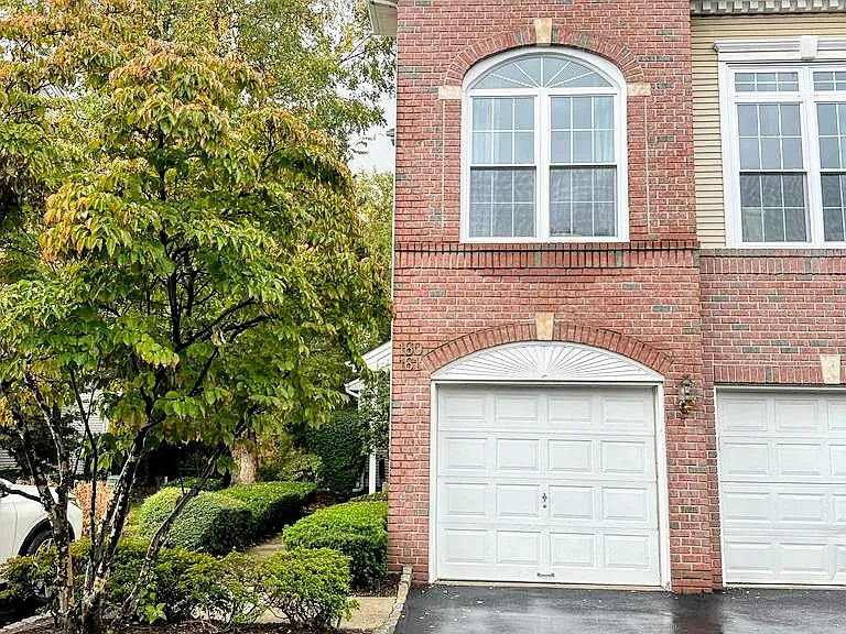 161 Riverwalk Way — Photo 2