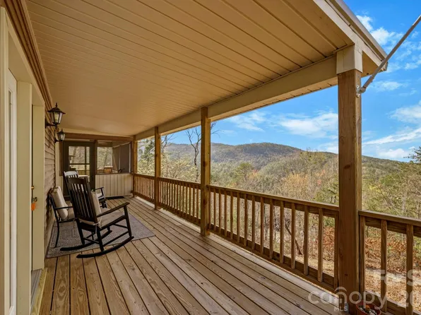 1489 Round Mountain Rd, Brevard, NC 28712