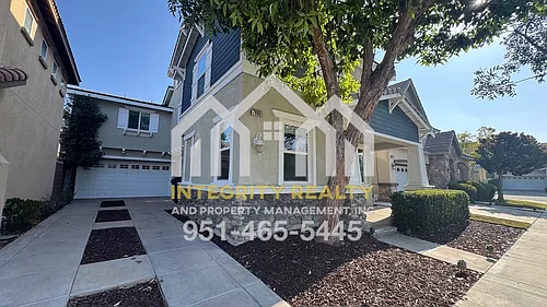 7986 Barnstormer Ct Photo 1