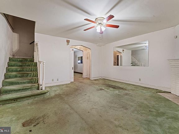 5th image of 220 Jefferson St NW