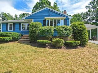 9 Flonun St, Walpole, MA 02081