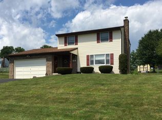36 Green Meadow Ln, Binghamton, NY 13901