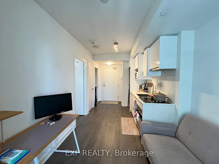 195 Redpath Ave #2713 — Photo 4
