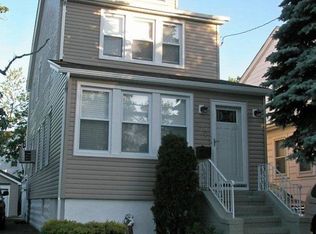 170 Horton Ave, Valley Stream, NY 11581