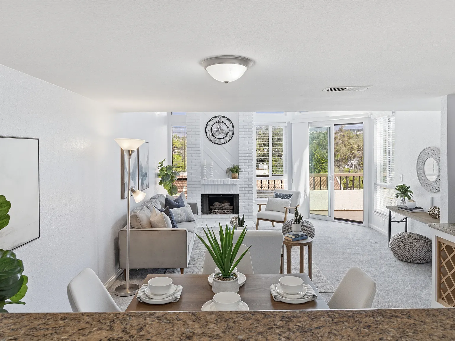2 bed, 1364 sqft, $3,950 — Photo 3