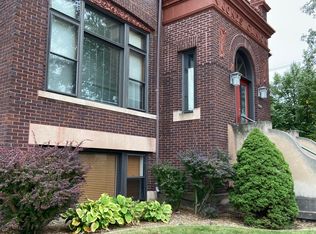 900 N Jackson St #805, Bay City, MI 48708