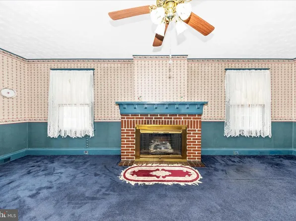 925 Frederick St, Hagerstown, MD 21740
