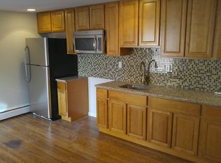 2033 Chestnut St APT 4, Philadelphia, PA 19103