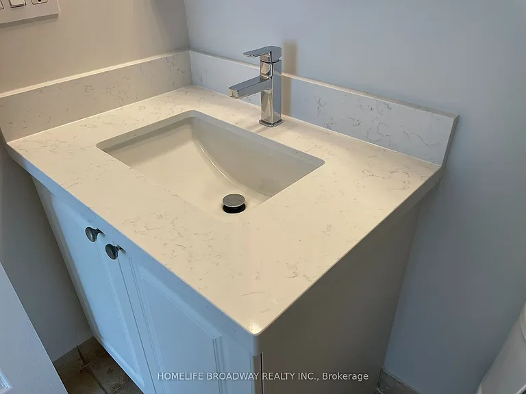 28 Olive Ave #1602 — Photo 10