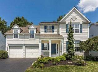 6018 Tetlin Field Dr, New Albany, OH 43054