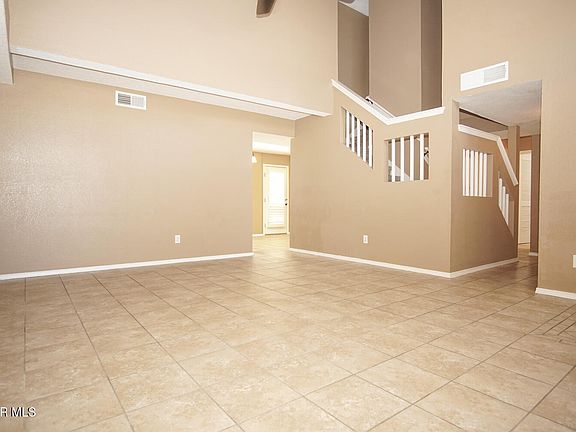 3rd image of 3037 Tierra Agave Dr