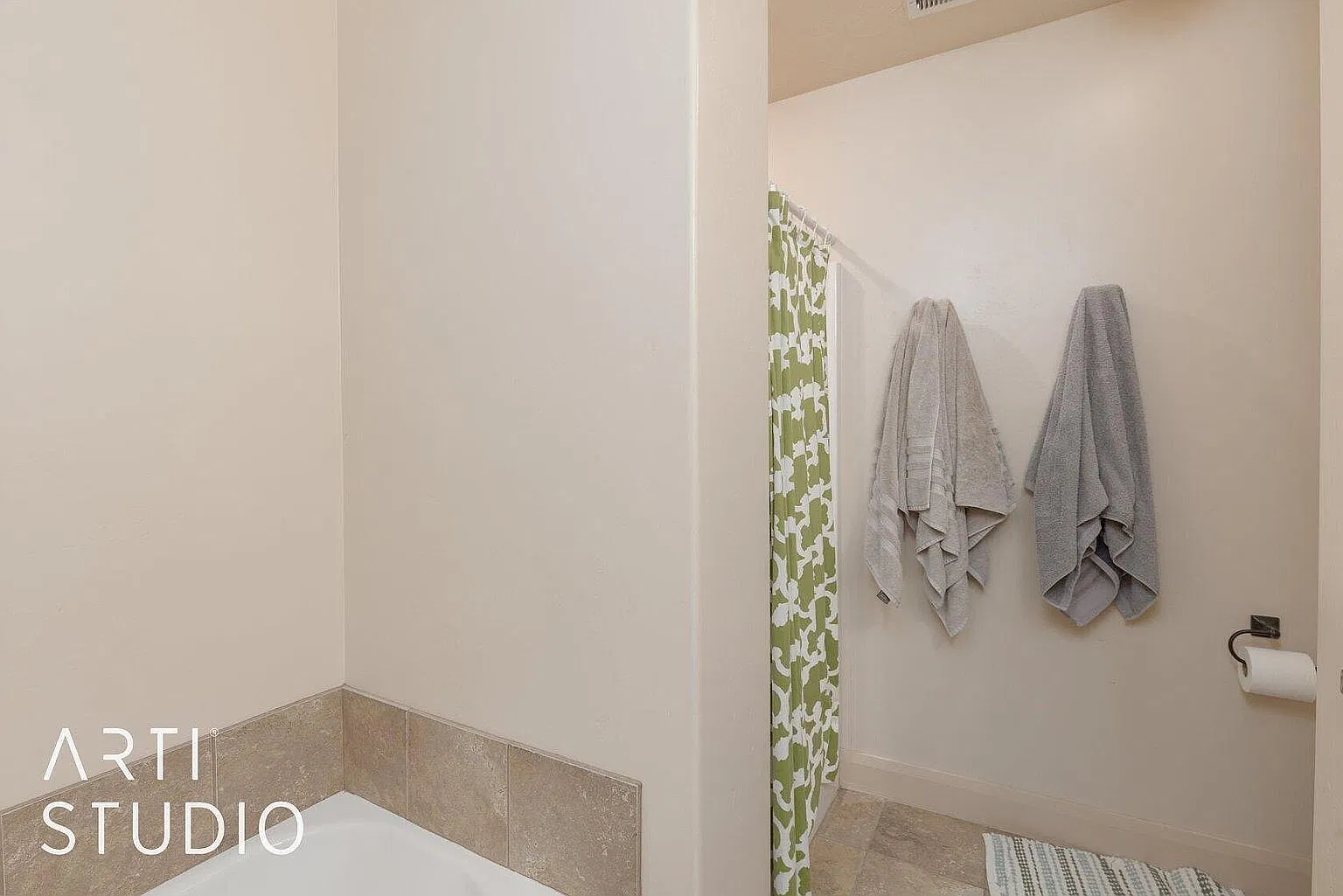 3 bed, 2.5 bath, 1387 sqft, $1,750 — Photo 4