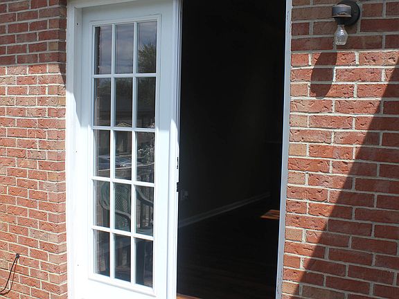 Living room to outdoor patio
